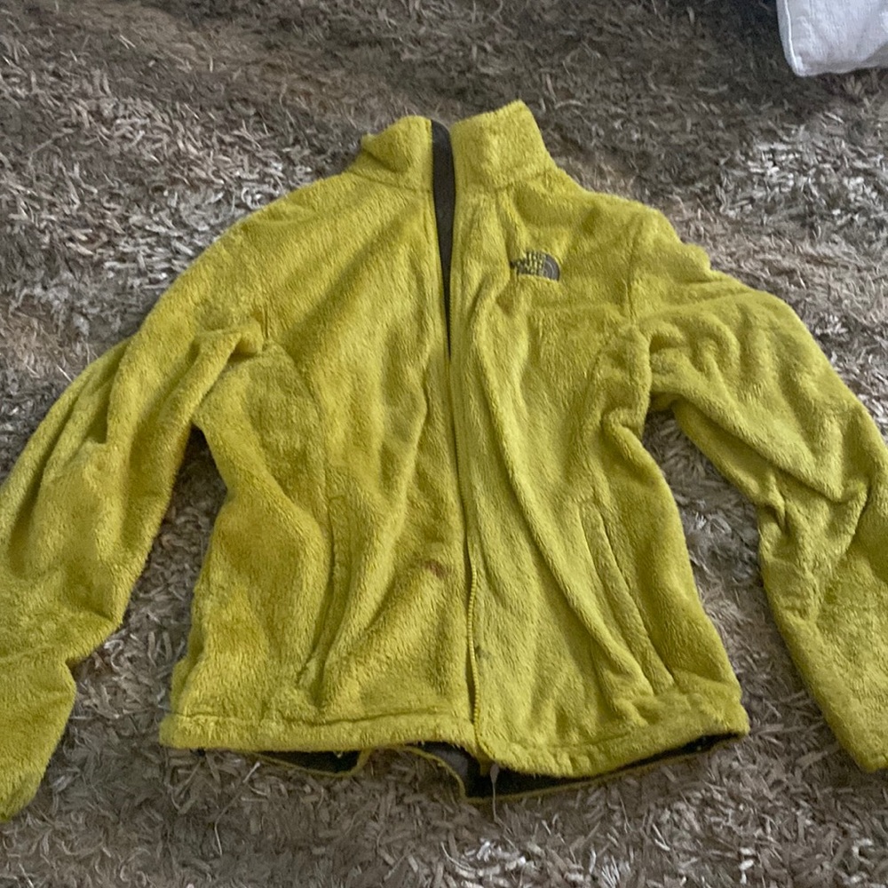 Like green north face jacket medium